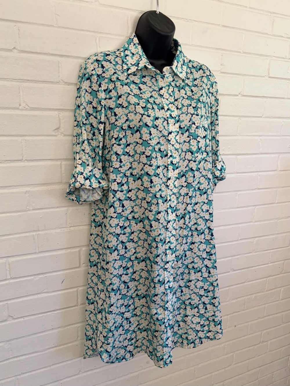 Finley Doris Daisy Button Front Dress, SZ S EUC MSRP $315 - Picture 2 of 9